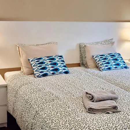 Luminous アパート *